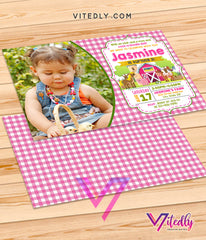 Farm Themed Birthday Party Invitations, Farm Theme party, Farm Themed birthday party, Barnyard invitations with Photo